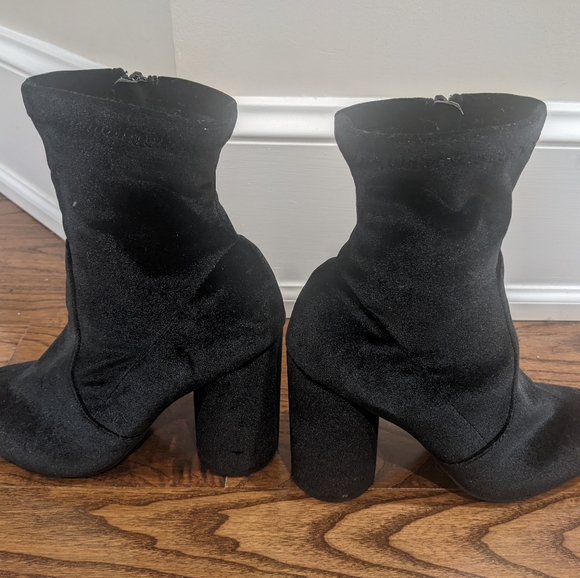 Esprit Black Velvet Chunky Heel Ankle Boots - Picture 9 of 10